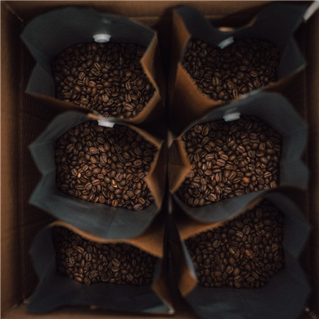 coffee bags with valve.jpg